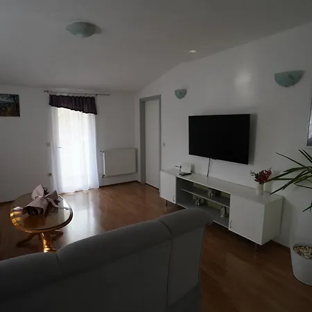 Lägenhet Marija *